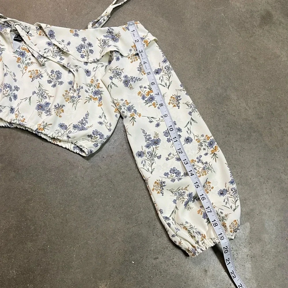 Forever 21 Floral Off The Shoulder Crop Bell Sleeve Cottage Core Top - Picture 7 of 8